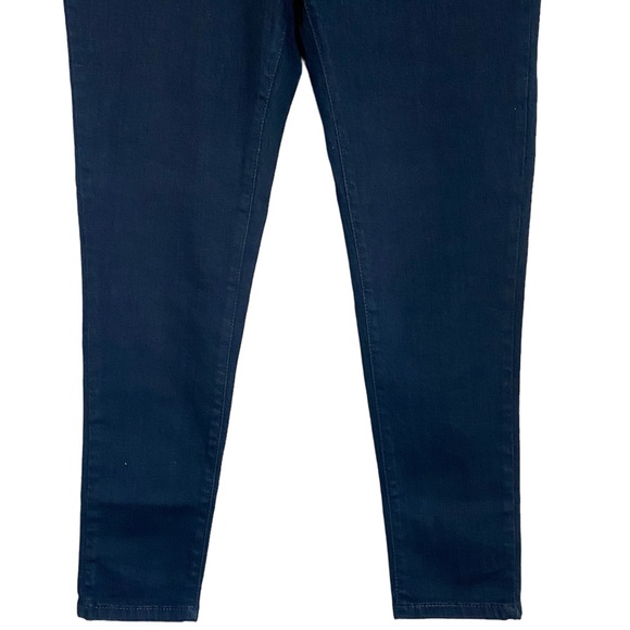 Levi’s 535 Legging Jeans Dark Wash Size 15 Short - Picture 3 of 9